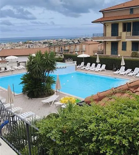 Sea View Il Borgo Apartment *